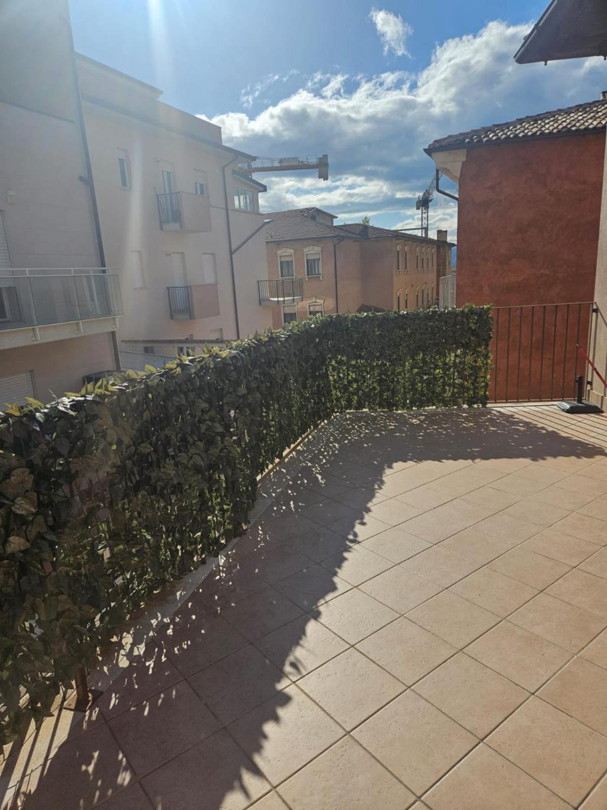 Sotto La Torre LʼAquila Exterior foto